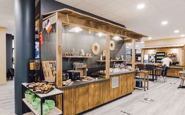 ibis Styles Contres-Cheverny