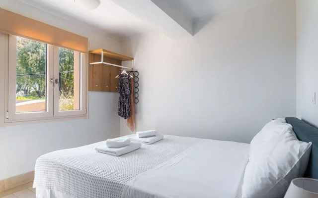 Naftilos Residences I