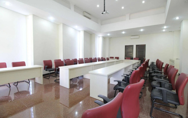 Airy Gianyar Hasanuddin Gang Dugul Sari Bali