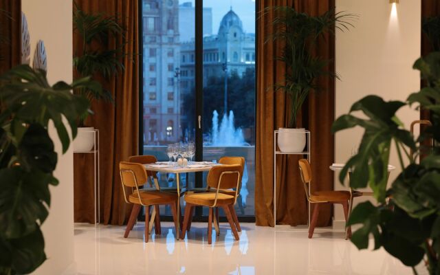 45 Times Barcelona Hotel