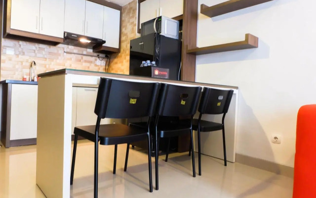 2BR Best Location The H Residence Apartment By Travelio