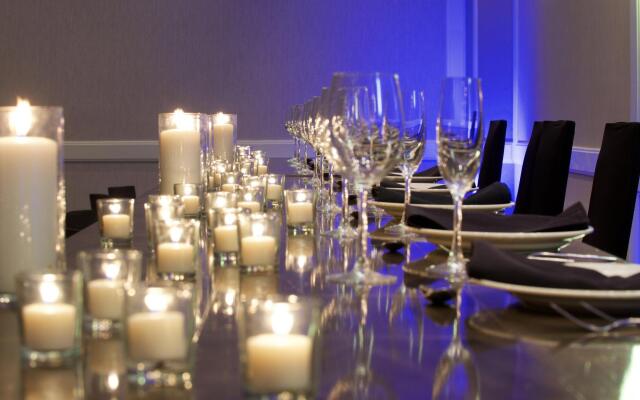 Hilton St. Petersburg Bayfront