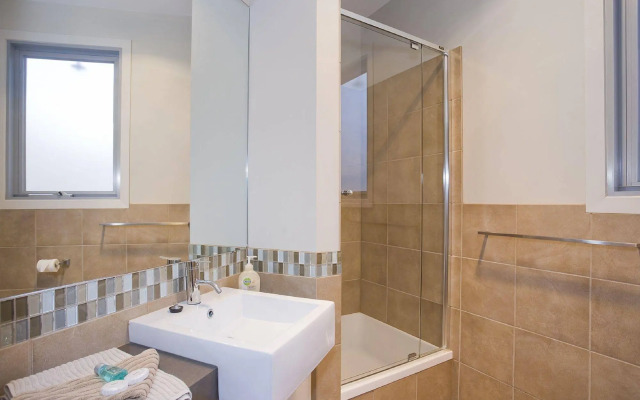 Bell Street Apartments