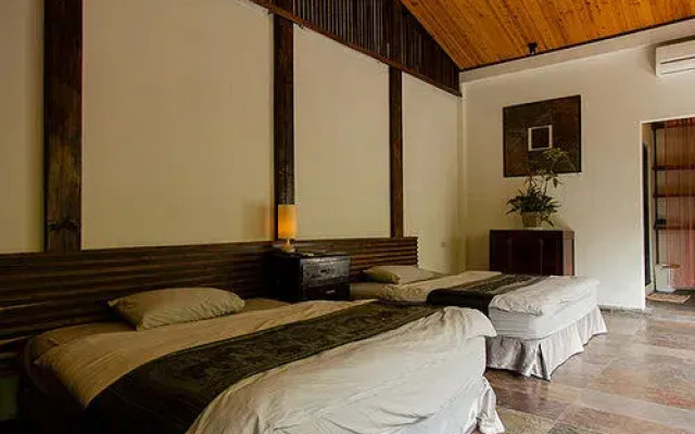 Bright Moon B&B
