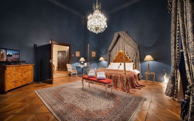 Chateau Loucen Garden Retreat