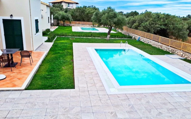 Lefkogea Villas