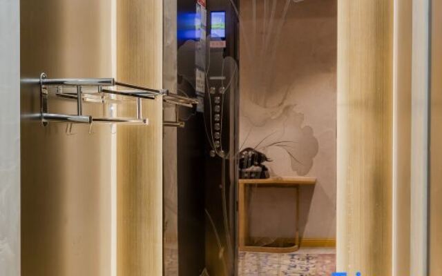 Wanyue Hotel (Yiwu Zhixin Branch)