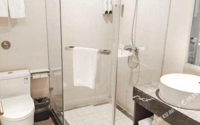 Pebble Motel(Zhenjiang Suning Plaza)