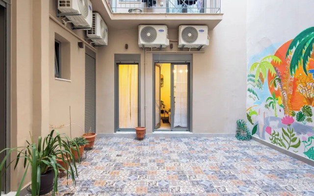 Zappa 2-BR Apt With Terrace in Athens