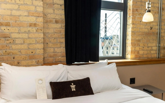 The Iron Horse Hotel