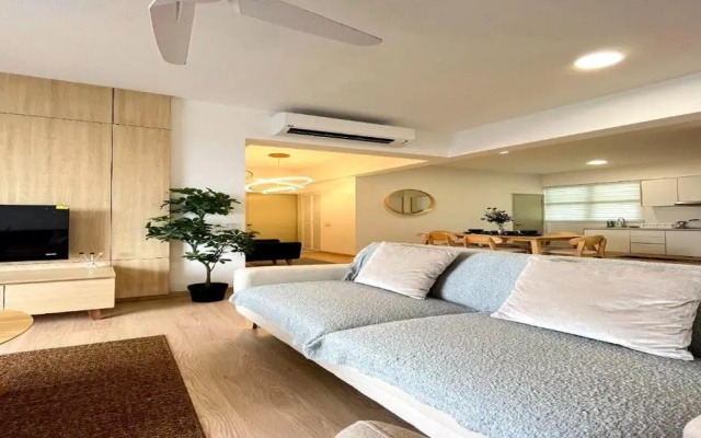 Mutiara Melaka Beach Resort by Glex G0902 – Guest Rooms – Alor Gajah
