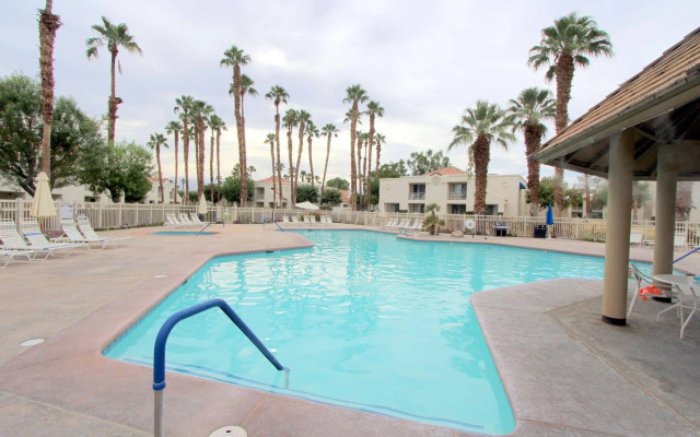 Desert Breezes Resort