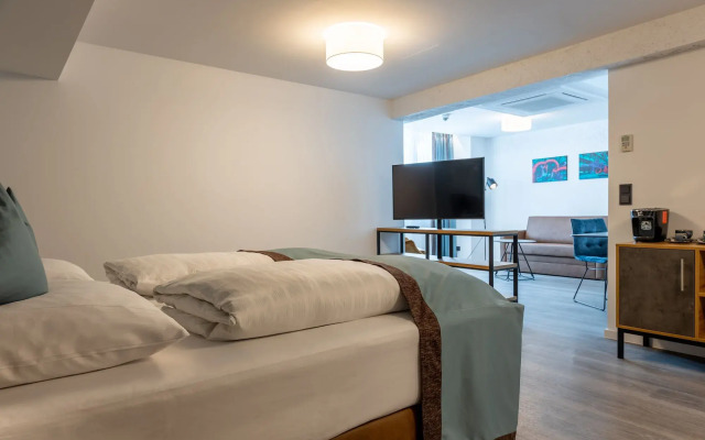 Trip Inn Living & Suites