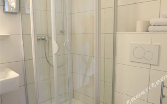 Gasthof Hotel Zur Rose Boxtal