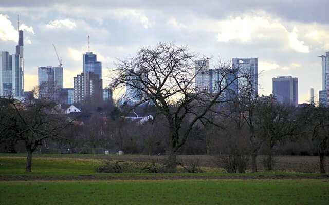 Frankfurt Bed & Breakfast