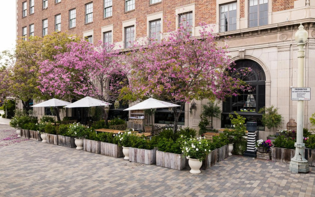 The Culver Hotel