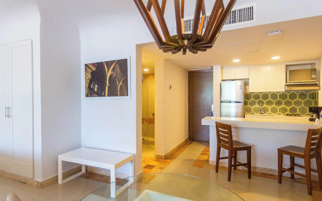 Luna Palace Hotel and Suites