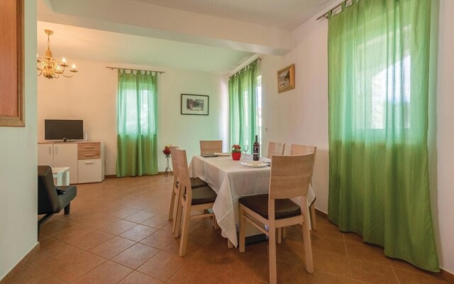 Amazing Home in Ugljan With Wifi and 2 Bedrooms