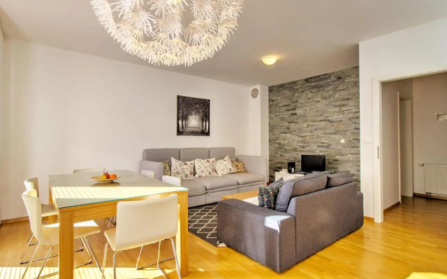 Sun and Spa Apartment