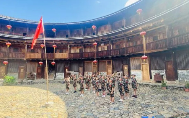 Longchang Tulou Guesthouse