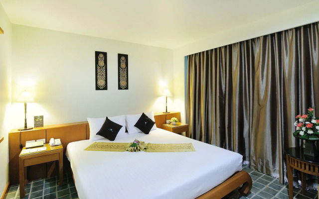 The Royal Paradise Hotel & Spa