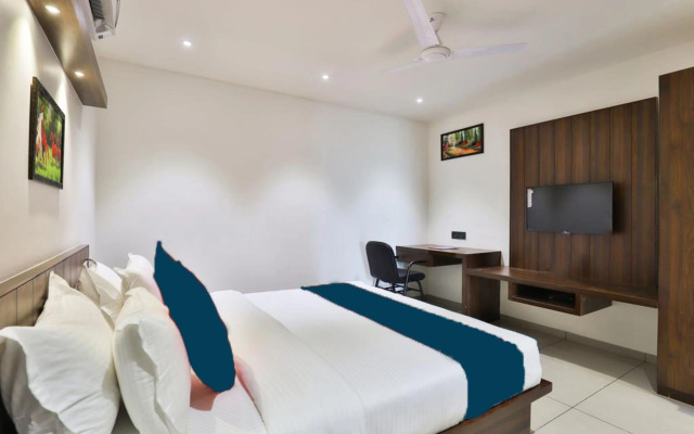 OYO 16604 Hotel Sparsh Inn