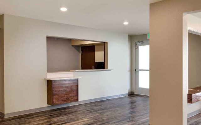 WoodSpring Suites Plano - North Dallas