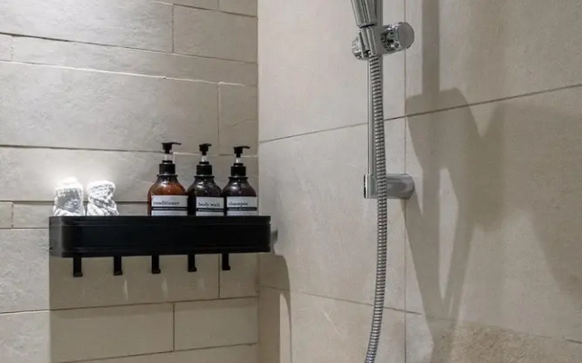 Modern Studio 10mins to Dubai Mall