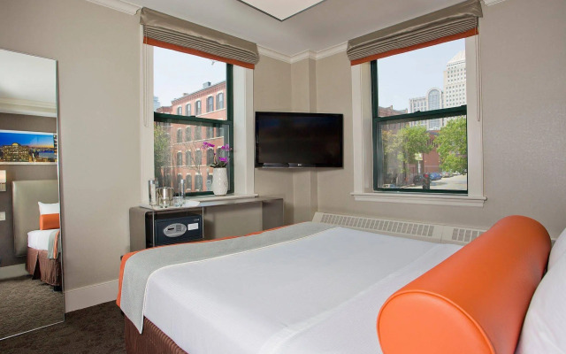 Staypineapple, A Delightful Hotel, South End