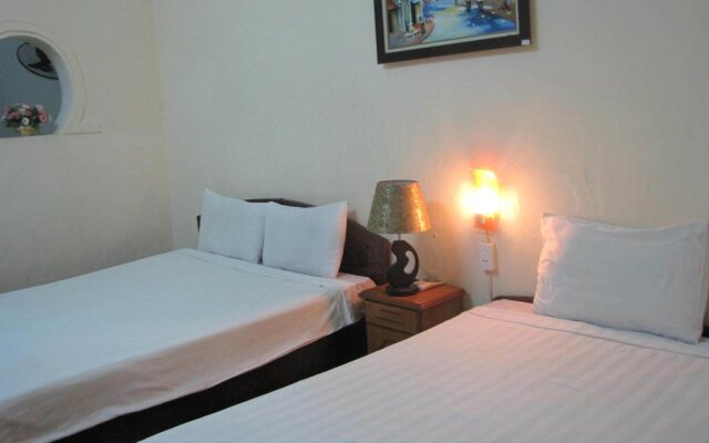 Hanoi Caballos Hotel