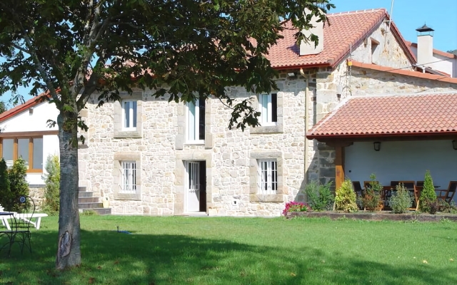 Casa Del Lago De Campoo
