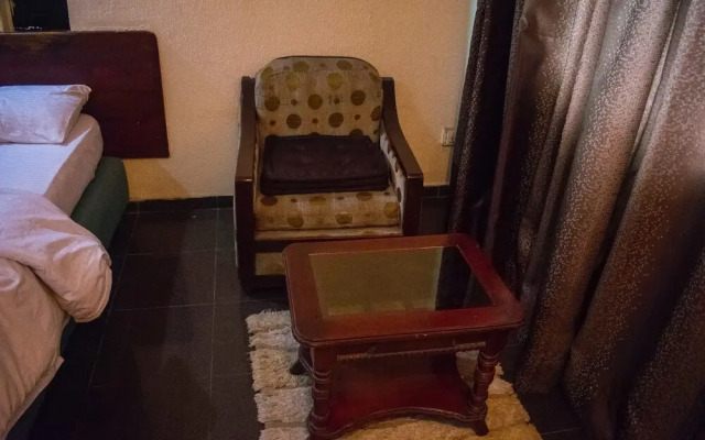Ademola Hearts Hotel