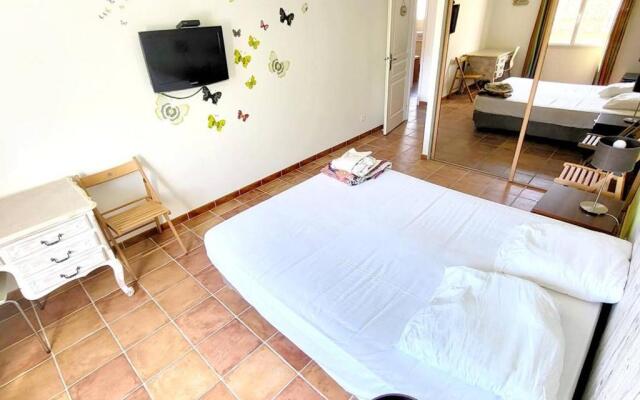 Villa Six-Fours-les-Plages, 5 pièces, 9 personnes - FR-1-316-39