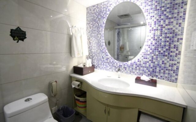Crown Plaza