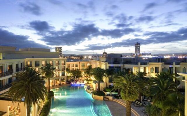 Imperial Hotel Gold Coast
