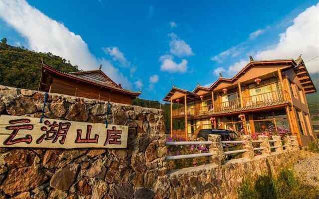 Yunhu Villa