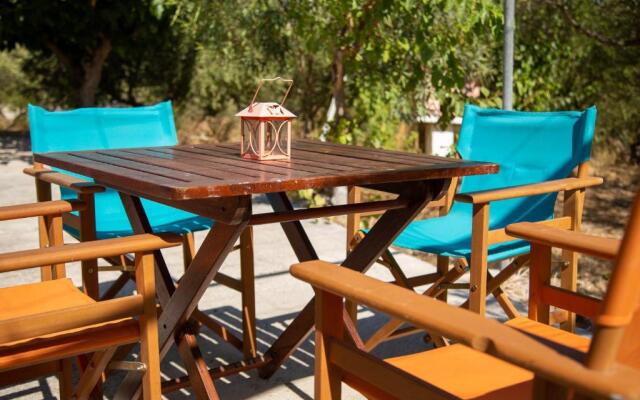 Creta 2 bedrooms 6 persons village house