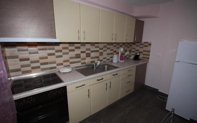 Zephyros Family Apartments 2
