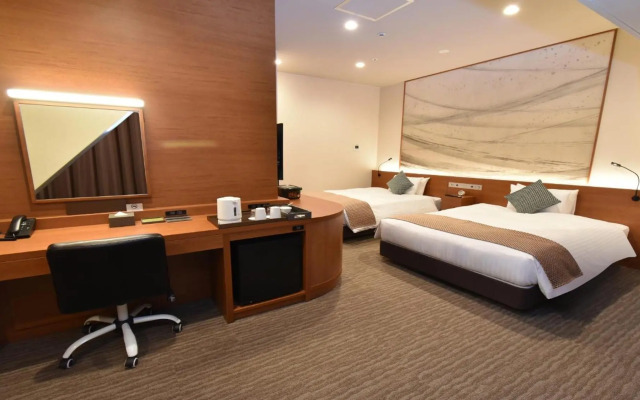 Oriental Suites Airport Osaka Rinku