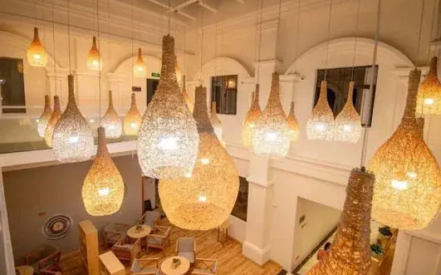 Shangshan He Li Yunqi HotSpring Hotel