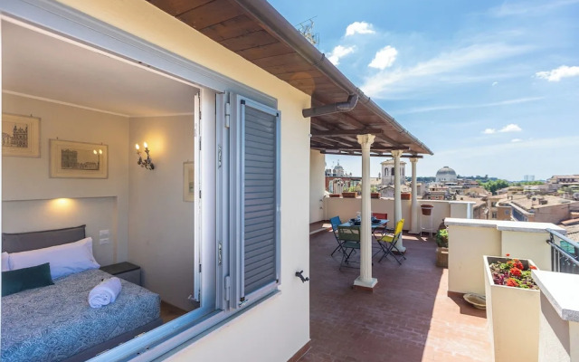 Rental in Rome Ceaser Penthouse