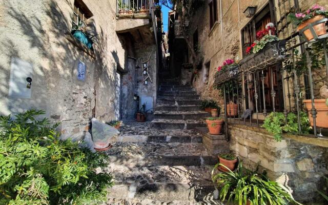 Pleasant apartment in Dervio with balcony