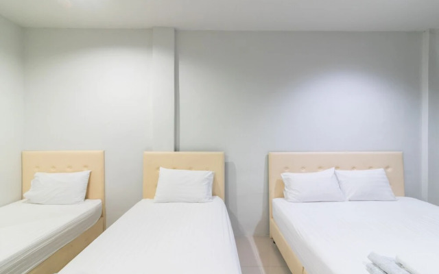 The Rooftop Residence Hostel