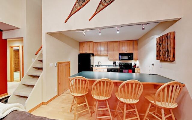 800 Columbine Road Condo Unit B9