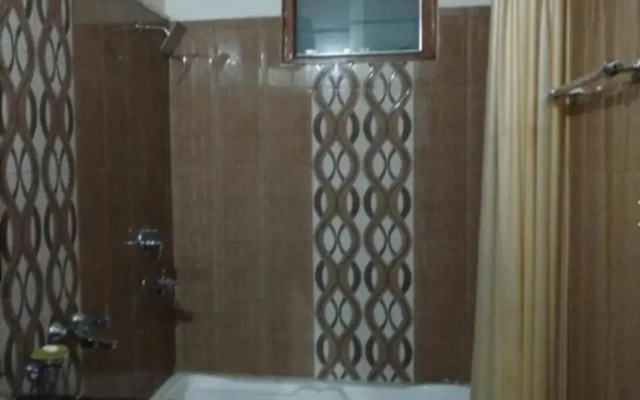 Hotel Pratiksha
