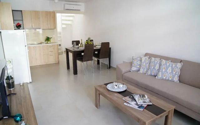 Galatex Apartment No. 41, Block TH1