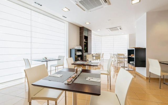 Hotel Exe Puerta de San Pedro