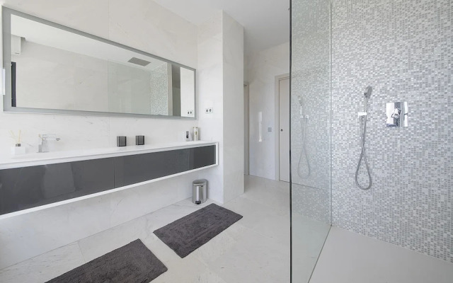 Exclusive Tamarit Villa TH 85