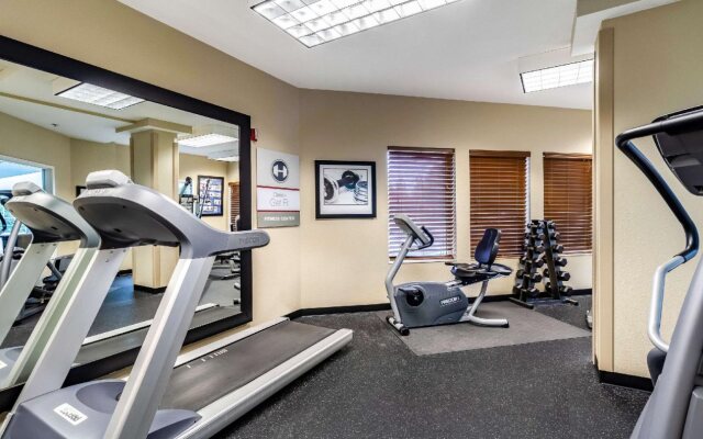 Clarion Hotel Portland Airport