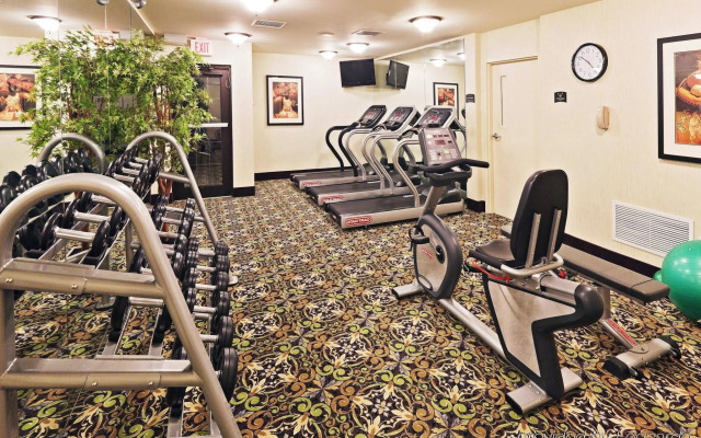 Staybridge Suites Wichita by IHG